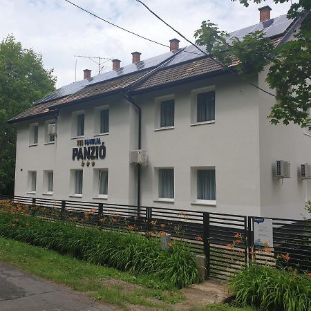 Bed and Breakfast Kid Família Panzió Balatonszárszó Exterior foto